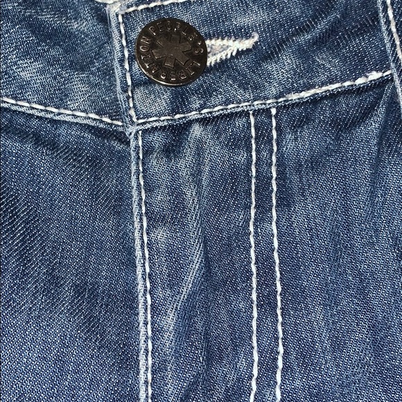 People's Liberation - Picture 5 of 8